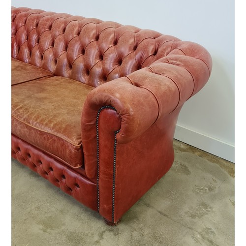 26 - Chesterfield three-seater sofa by Sofa Classics. 43 (floor to seat) x 71 (floor to back) x 204 (w) x... 