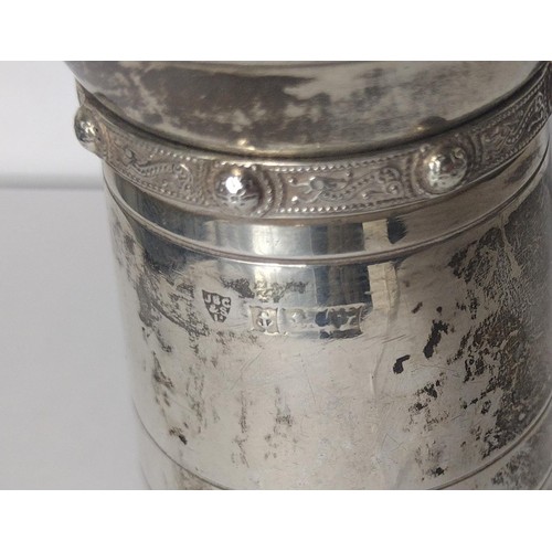 299 - Silver pepper grinder, hallmark for Chester. Shipping Group (A).