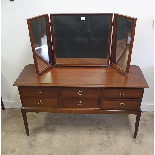 13 - Stag Minstrel dressing table. 71 x 130 x 46 cm.