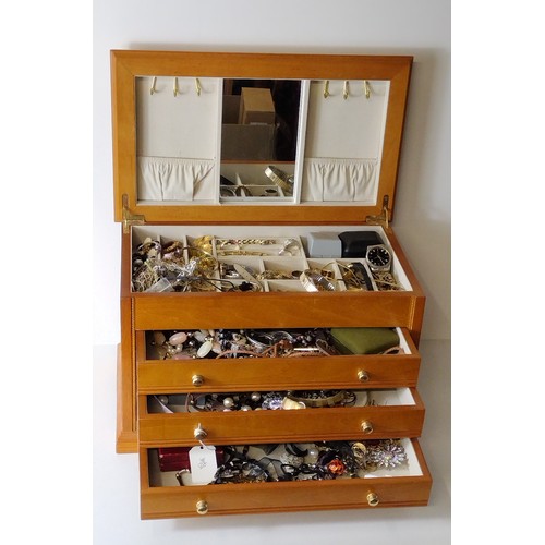 301 - Wooden jewellery box plus contents. Shipping Group (B).
