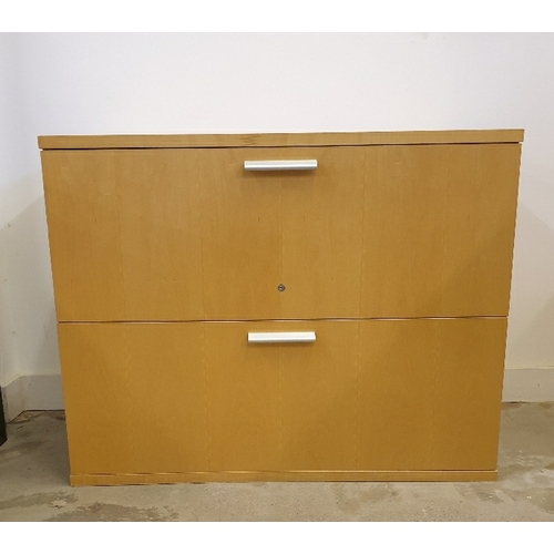 8 - Light oak filling cabinet 78 x 100 x 56 cm