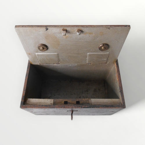 89 - Late Victorian 'Hobbs & Co.' cast iron safety box 10 x 18 x 10cm. (with key). Shipping group (A)... 