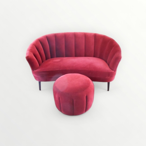 188 - Cherry velvet upholstered scallop backed 'love seat' 2021 by sofa.com 81 x 142cm with a matching foo... 