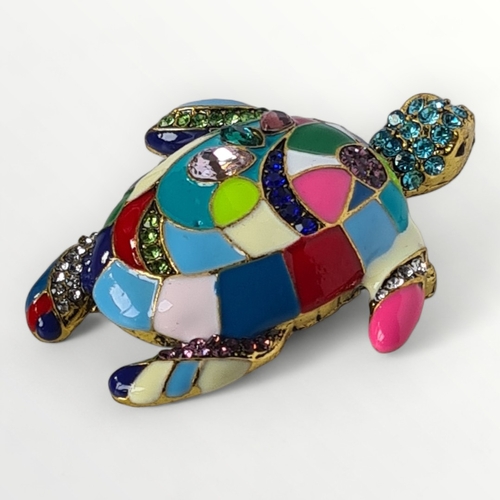 58 - A large and nicely detailed yellow metal, enamel and stone set brooch in the form of a turtle. Appro... 