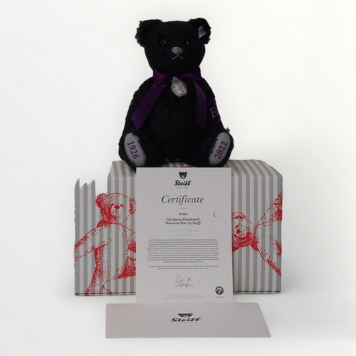 160 - Steiff limited edition commemorative Queen Elizabeth bear, 30cm high, retaining all original tags wi... 