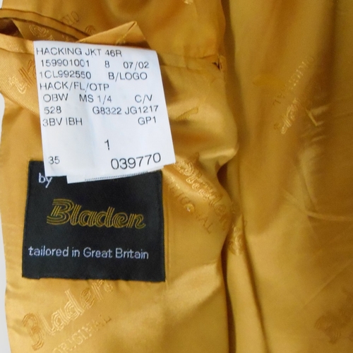 338 - A 'Bladon Original' English tweed hacking jacket, 46R. Shipping group (A).