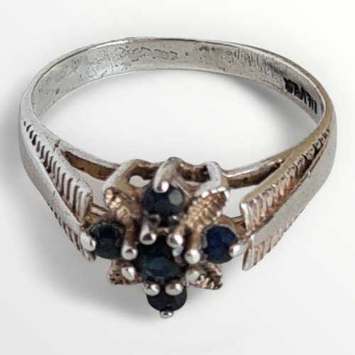 11 - Silver and sapphire set ring. Size N½. Shipping group (A).