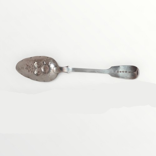 170 - A heavy Victorian silver 'berry spoon', hallmark for London. 82g. Shipping Group (A).