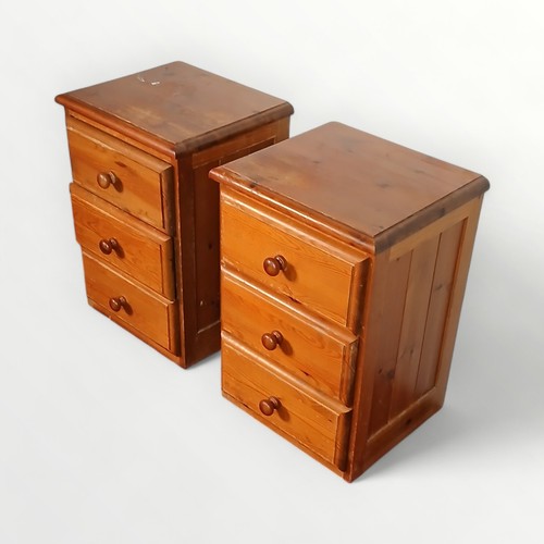 151 - Pair of modern pine three drawer bedside chests. 58 x 41 x 35cm.