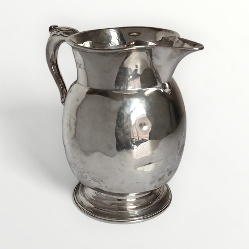 5 - Silver jug, hallmark for Sheffield, 201g. Shipping group (A).