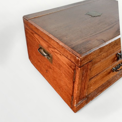 160 - Victorian oak canteen, now used as a sewing box. 23 x 45 x 31cm.