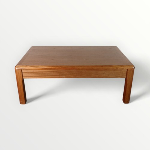 171 - Modern oak rectangular coffee table, 38 x 100 x 60cm.