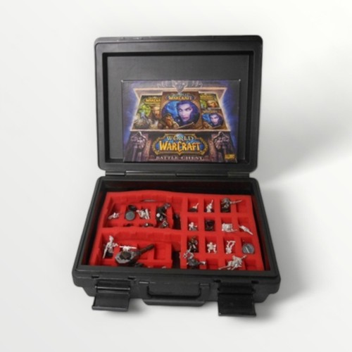 254 - Games Workshop branded storage case containing figures etc. Shipping group (A).