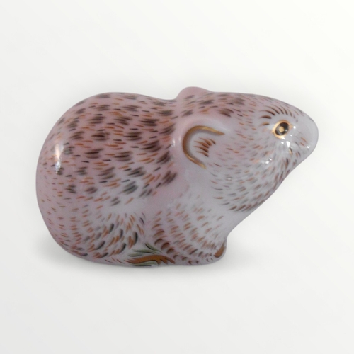 370 - Royal Crown Derby Collectors Guild 'River Bank Vole' paperweight with gold button, 4.5cm high, retai... 