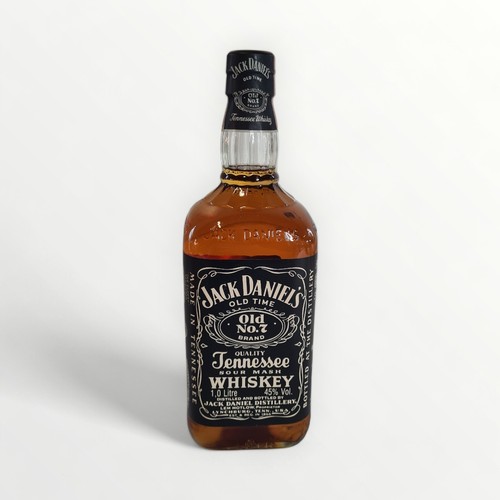 29 - Jack Daniel's Tennessee Whisky, one litre bottle.Shipping group (A).