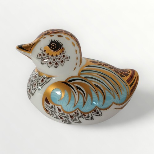 63 - Royal Crown Derby Collectors Guild 'Duckling' paperweight with gold button. 6cm high retaining origi... 