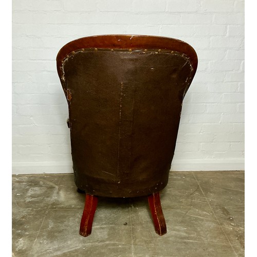 482 - Victorian Button Back Chair - high backed low armed chair with distressed button leather work

Colle... 
