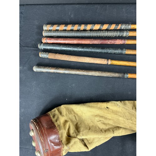 22 - Six Hickory Shaft Golf Clubs - Mixed makes including Marriot. good conditon in canvas bag

Collectio... 