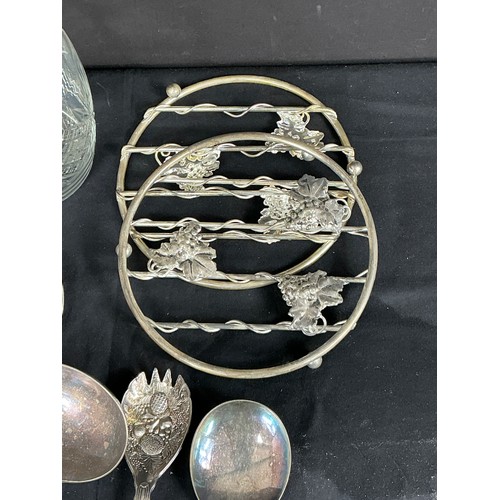 61 - Collection of Silver Plate and Stainless Steel - small group of cutlery, a biscuit barrel and two tr... 