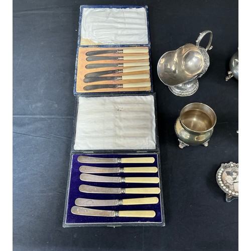 52 - Silver Plate adn EPNS Items - to include 2 boxed sets of butter knives, small picture frame. Heavy w... 
