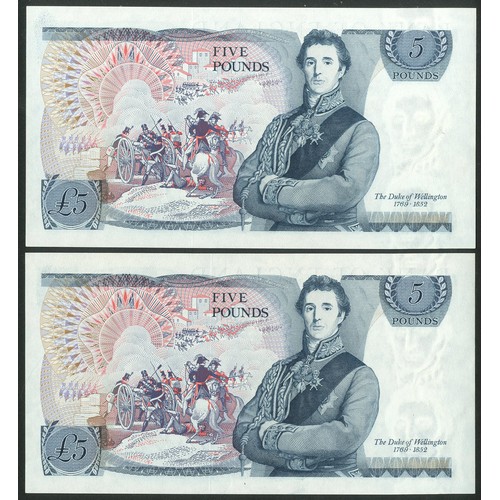 45 - Bank of England, J. B. Page, 5 pounds, (1971), consecutive pair of first series, #A69 080483 and 484... 