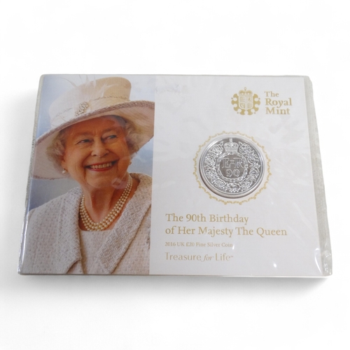 366 - The Royal Mint, The 90th Birthday of Her Majesty The Queen - 2016 £20 UK Fine Silver Coin.