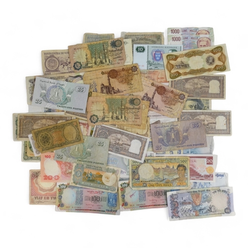 373 - A quantity of foreign banknotes - to include Argentina, Brazil, Egypt, France, India, Venezuela, Ind... 