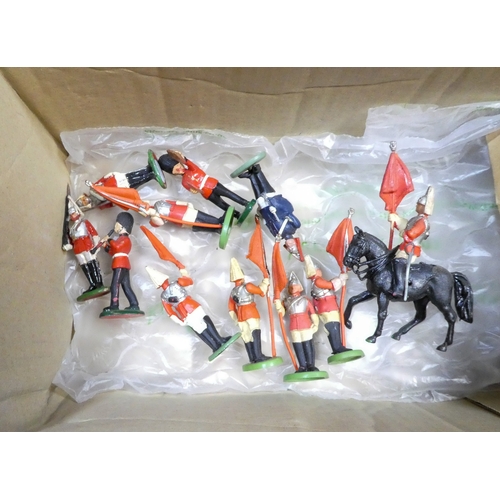 471 - Plastic Soldiers  - Britains etc. 1960's/1970's era - in excess of 60 items. A box containing a quan... 