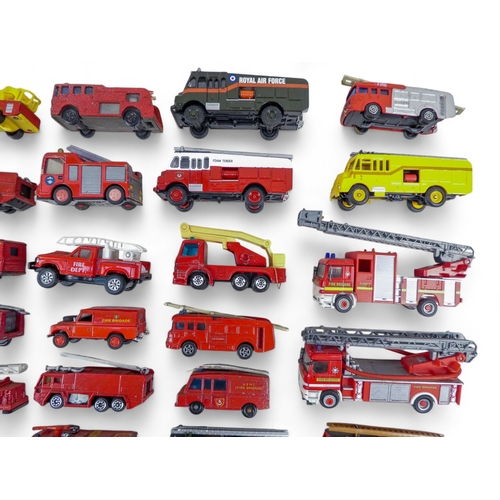 475 - Diecast Motor Vehicles including Fire Engines/Police Vehicles etc - in excess of 230 vehicles. Compr... 