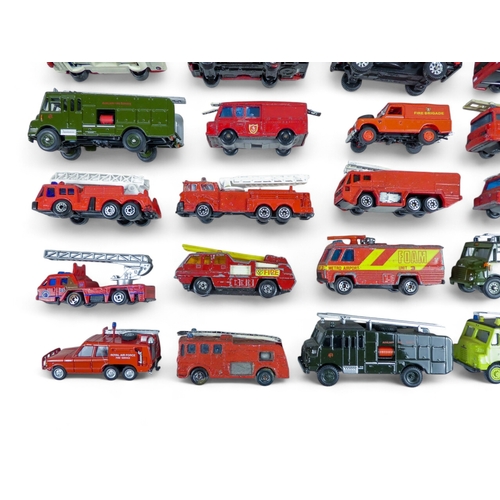 475 - Diecast Motor Vehicles including Fire Engines/Police Vehicles etc - in excess of 230 vehicles. Compr... 