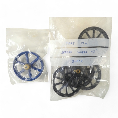 512N - Misc Meccano Items including Pulleys, Chains, Springs including Boxed Springs.  Three small wooden c... 