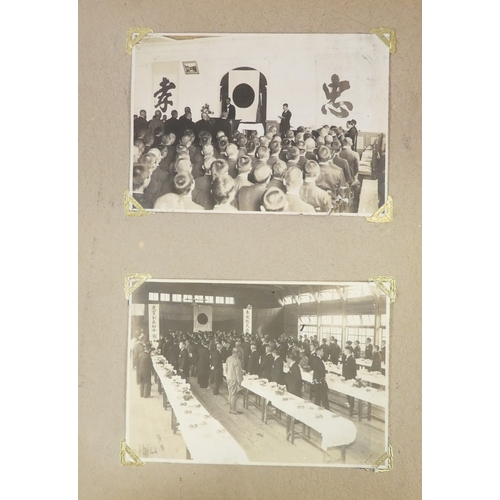 80 - A fascinating collection of 20th century Japanese photographs - many family groups together with pre... 