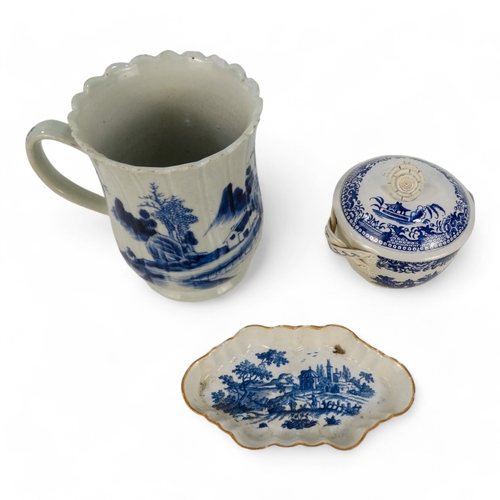 206 - A 19th century chinoiserie pearlware mug - decorated with a bridge and temple, 13cm high.