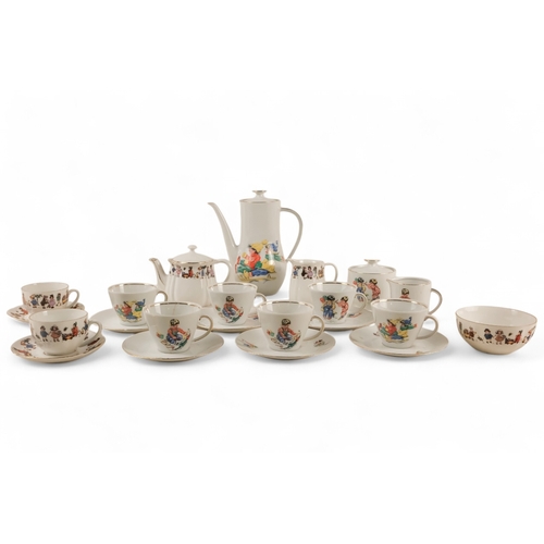 478 - A mid 20th century German child's coffee service - comprising coffee pot, milk jug, sucrier and six ... 