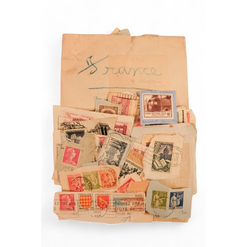 354 - A quantity of world stamps - on paper, including France, USA, Syria, Canada etc, together with UK pr... 