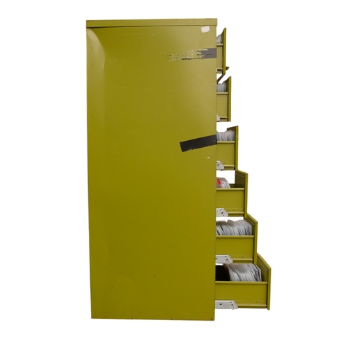 40 - An early 1970`s Wurlitzer `Niagara` jukebox - with coin operated mechanism, together with a large qu... 