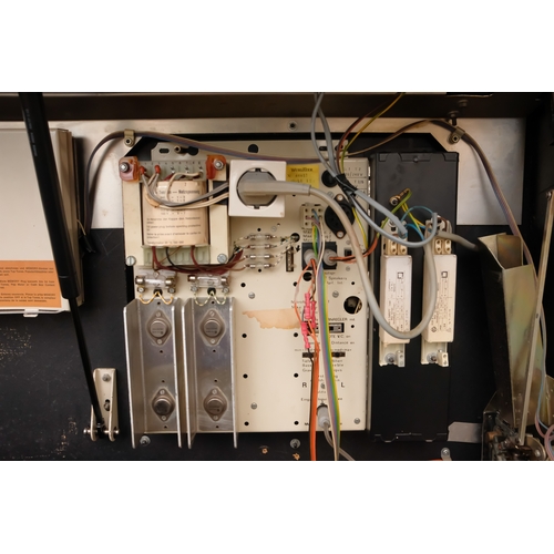 40 - An early 1970`s Wurlitzer `Niagara` jukebox - with coin operated mechanism, together with a large qu... 