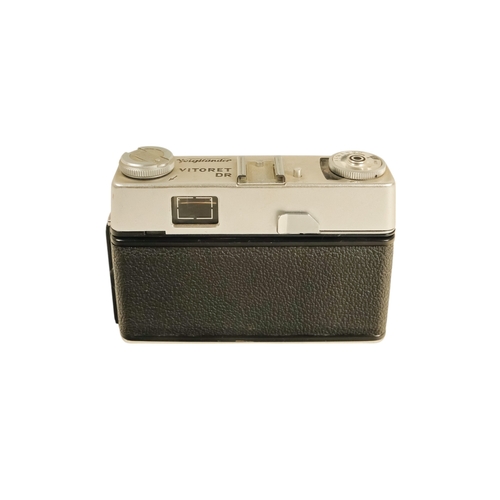 65 - An Argus Cintar 50mm camera - with a brown leather case, together with five other cameras. (6)