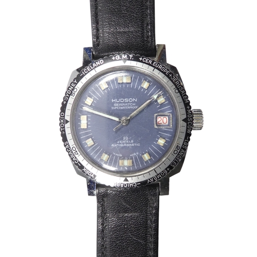 705 - A Hudson Seawatch - the blue dial with date aperture at the no. 3 position and baton numerals, in a ... 