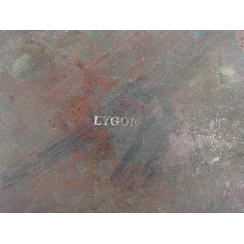 38 - An Arts and Crafts style copper bowl - attributed to Gordon Russell, of squat circular form with rop... 