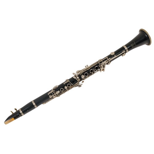 77 - A Boosey & Hawkes clarinet, boxed.