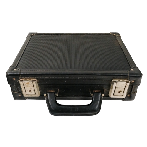 77 - A Boosey & Hawkes clarinet, boxed.