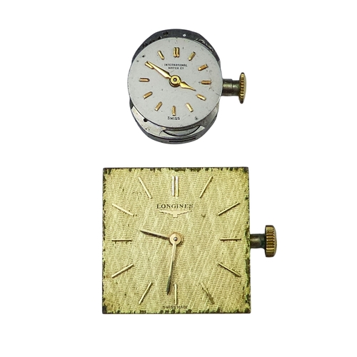 504 - An early 20th century full hunter pocket watch by Elgin - with a white enamel dial set out with Roma... 