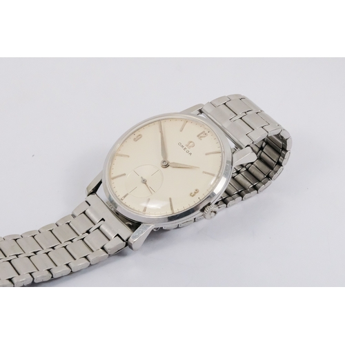 516 - A gentlemans Omega calibre 510 wristwatch - with a polished steel case and associated deployant stra... 