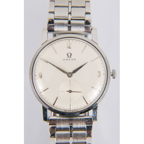 516 - A gentlemans Omega calibre 510 wristwatch - with a polished steel case and associated deployant stra... 