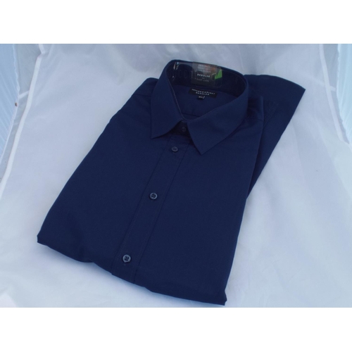 7 - New Taylor & Wright shirt size 18.5