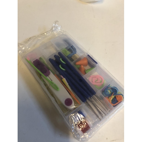 67 - 16 sizes crochet hooks & needles stitches knitting set