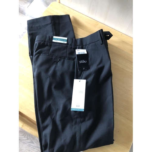 81 - New & tagged Next trousers size 28R
