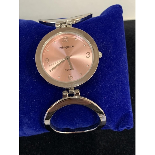 93 - Indulgence womens fashion watch GWO boxed