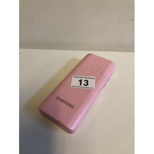 13 - Samsung power bank